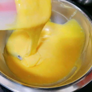 簡約款小清新奶油蛋糕，簡單易做，好吃又好看